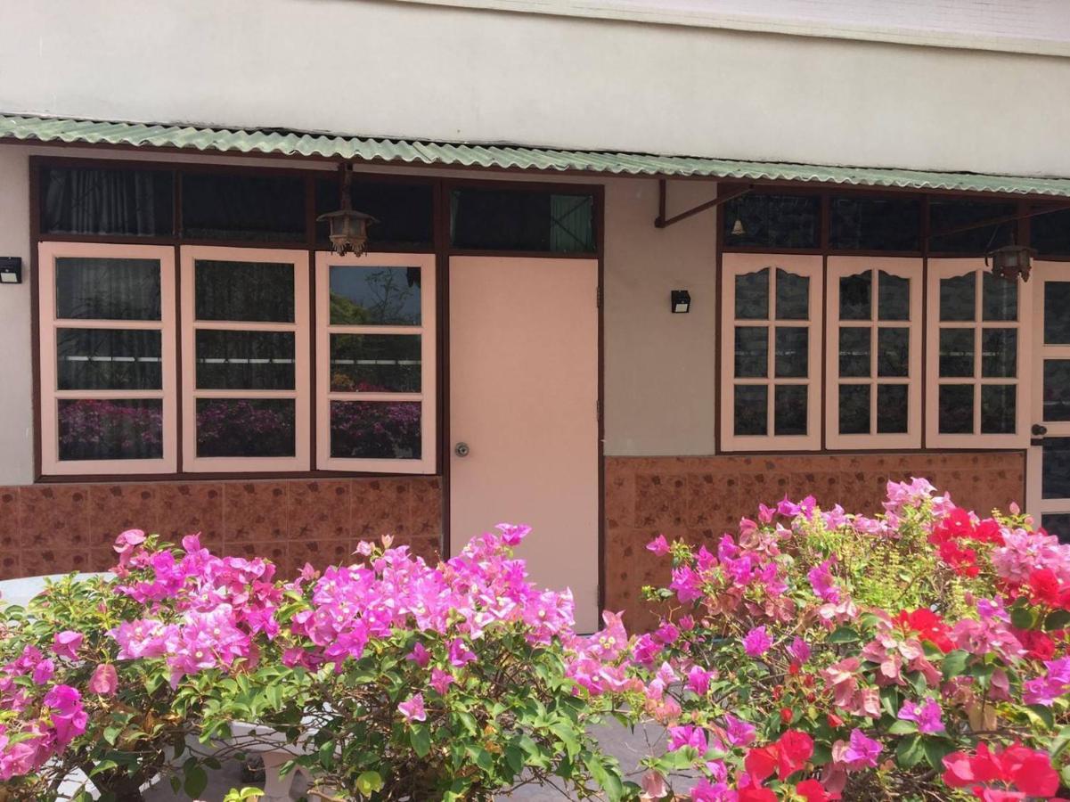 Anchana House Jomtien Beach Dış mekan fotoğraf